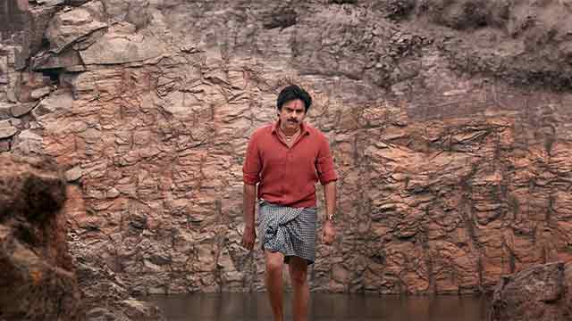 Bheemla Nayak Trailer: Pawan Kalyan's intense drama and Release dates - [Comments]
